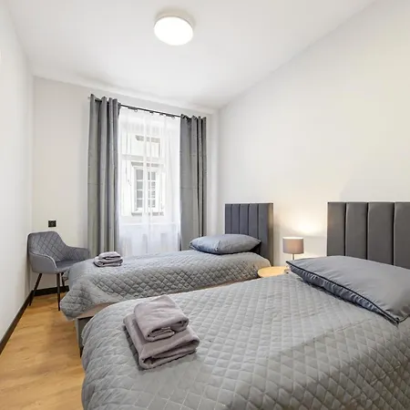 アパート Koscielna 4 Apartments - 100M Od Rynku *