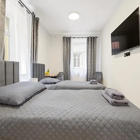 アパート Koscielna 4 Apartments - 100M Od Rynku